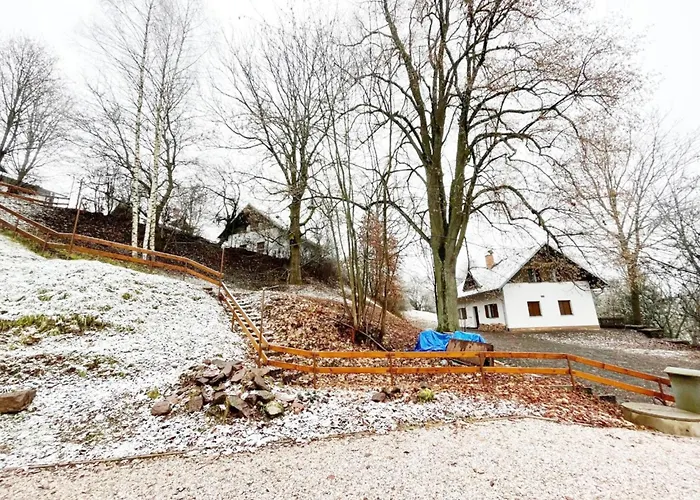 In The Giant Mountains, Pets Included Tatil Evi *