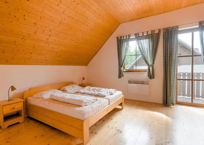 In The Giant Mountains, Pets Included Tatil Evi *
